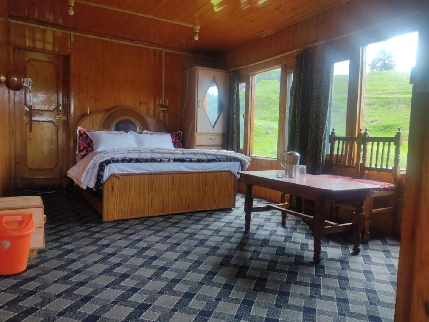 Roseland Cottage , Gulmarg Eksteriør billede