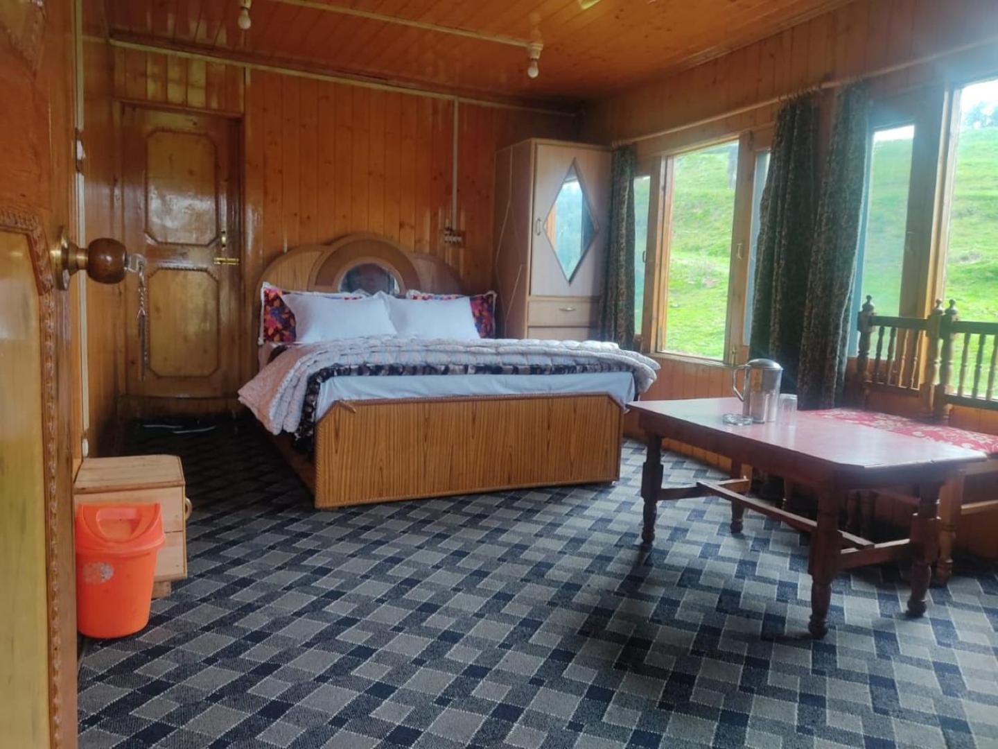 Roseland Cottage , Gulmarg Eksteriør billede