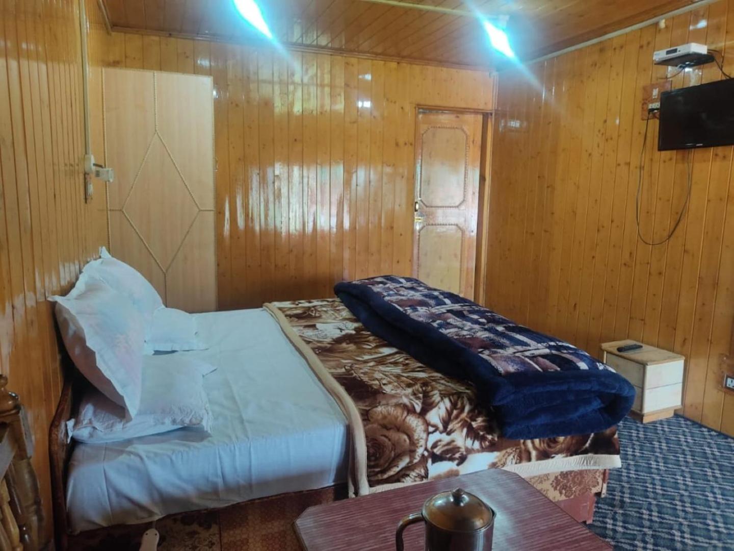 Roseland Cottage , Gulmarg Eksteriør billede